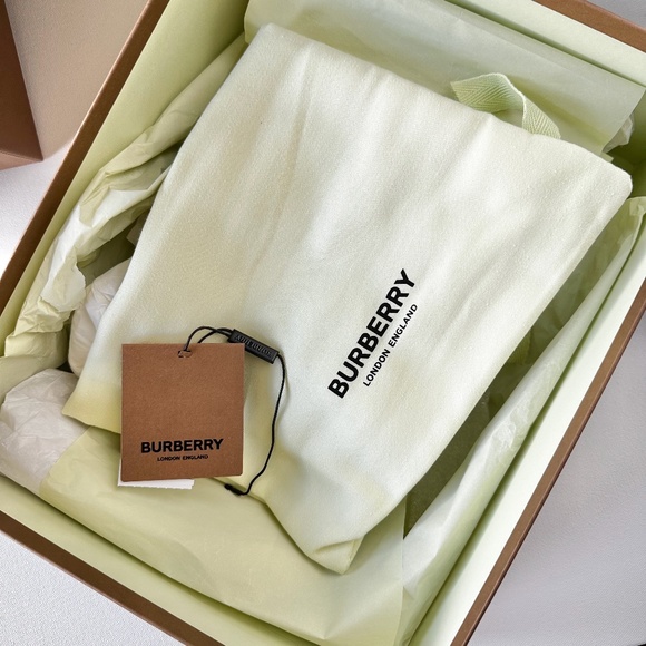 Authentic Burberry Split-toe Leather Thong Sandals ***size: EU 41 *** MSRP … - Picture 13 of 16